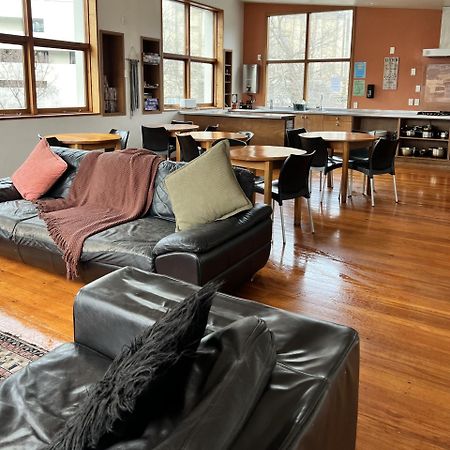 On Top Backpackers Dunedin Ngoại thất bức ảnh