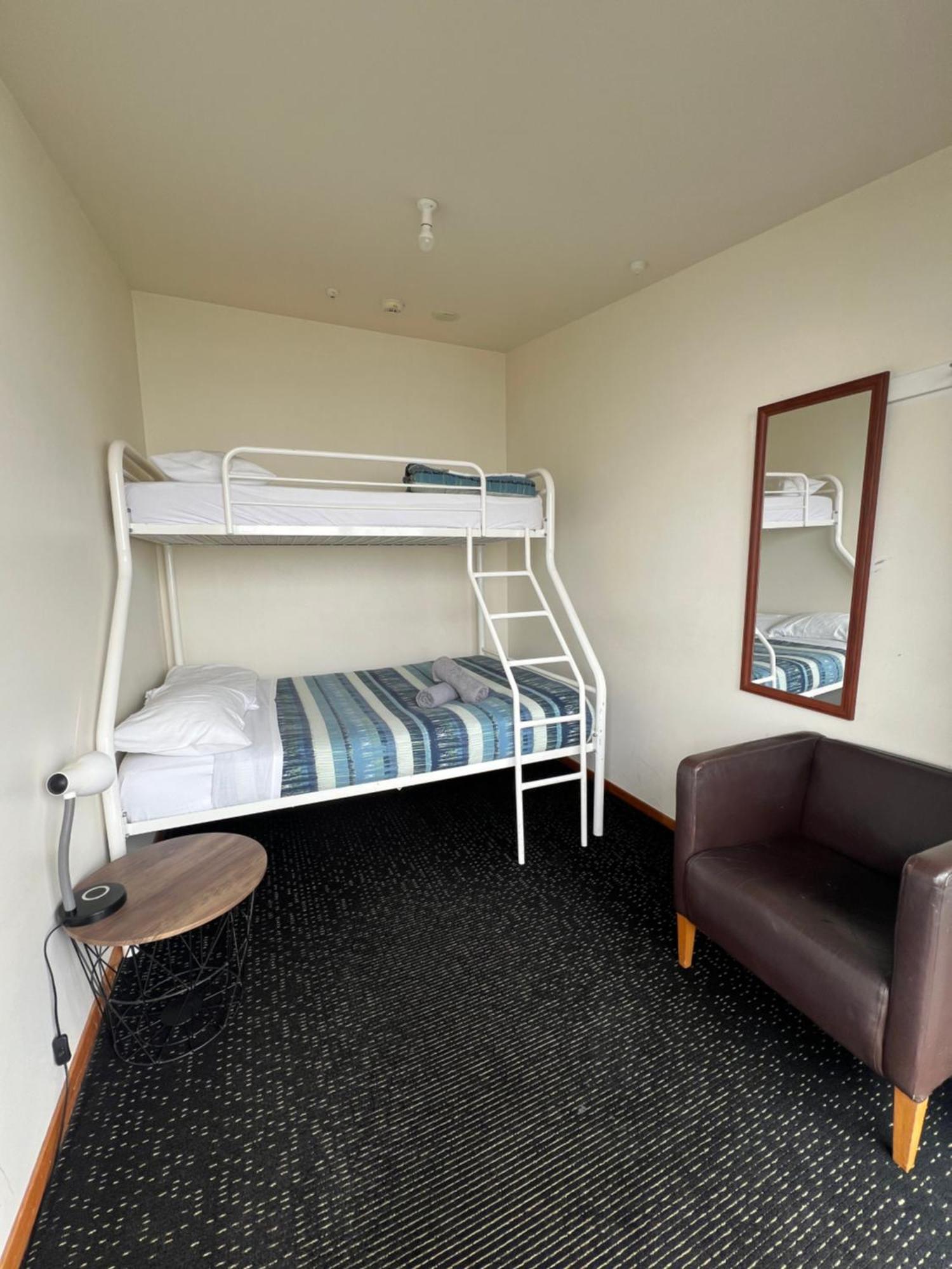 On Top Backpackers Dunedin Ngoại thất bức ảnh